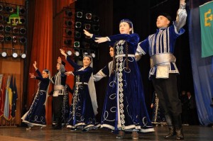 festival-ceahlaul-Qaradeniz
