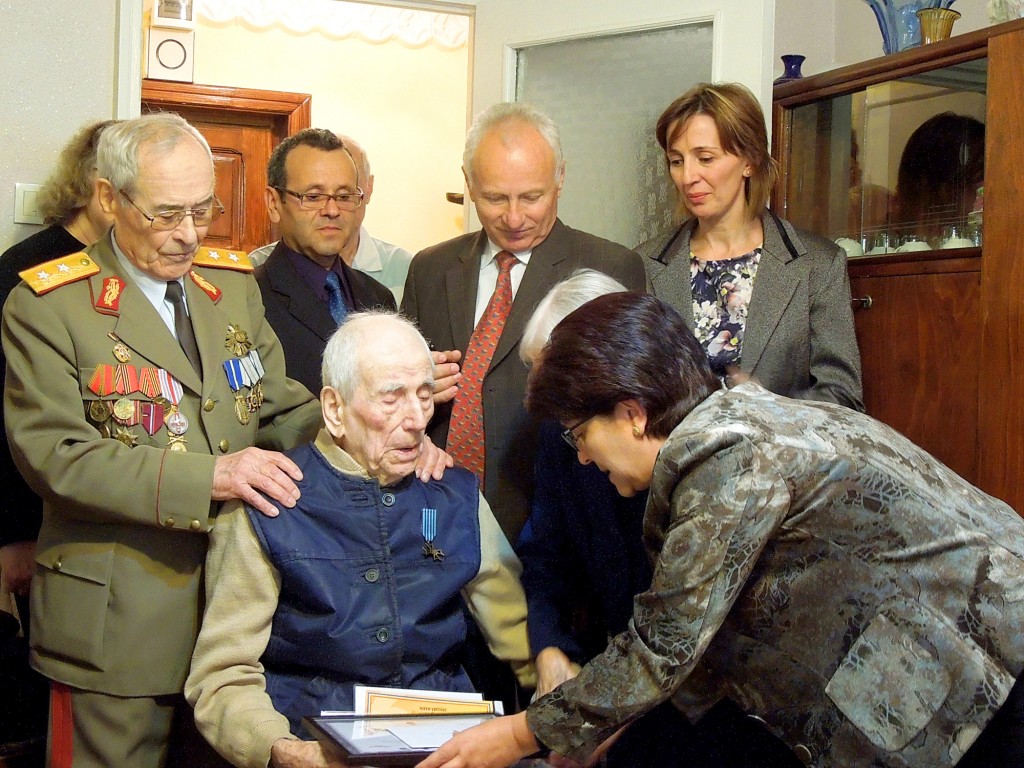veteran-100-de-ani